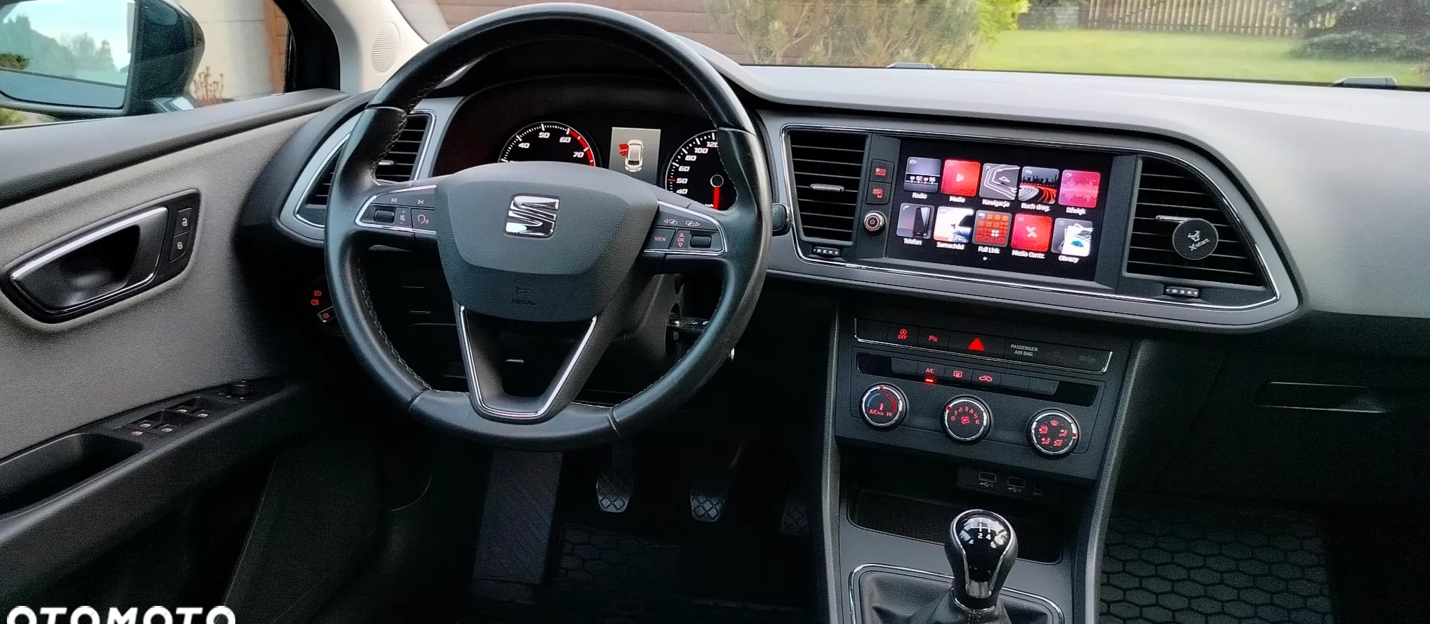 Seat Leon cena 67000 przebieg: 51000, rok produkcji 2020 z Częstochowa małe 46